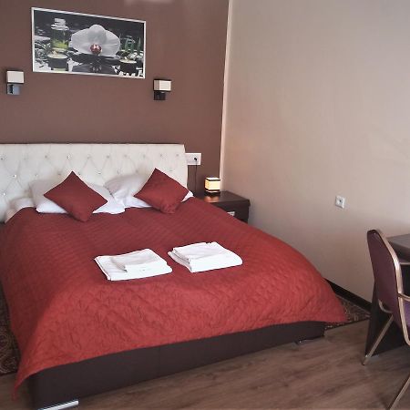 Hotel Skarpa Sejny Bagian luar foto
